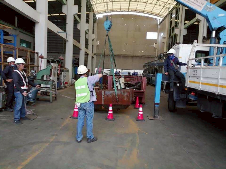 LINE_ALBUM_หลักสูตรปั้นจั่นชนิดเคลื่อนที่(Mobile Crane 4 _250828_40.jpg - หลักสูตรปั้นจั่นชนิดเคลื่อนที่ (Mobile Crane 4 ผู้)